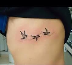 Three Birds In Flight Tattoo Pin By Maria Gonzalez On Tatoos With Images Bird Tattoos For Women Tattoos For Women Mini Tattoos