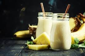 Bananovo Ananasove Smoothie Recipe With Images Napady Na Jedlo Fitness Smoothies Jedlo