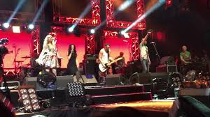 ленинград и юлия коган я так люблю когда большой Leningrad Ya Tak Lyublyu Kogda Bolshoj Live In Moscow 2016 Youtube