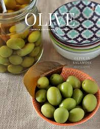 Il metodo prevede due momenti. Olive Verdi In Salamoia Basilicata Quella Lucina Nella Cucina