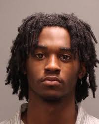 Victor Pavao's Instagram, Twitter & Facebook