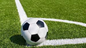 Sehingga total lama permainan sepak bola adalah 90 menit. Apa Pengertian Sepak Bola Ini Penjelasan Lengkapnya