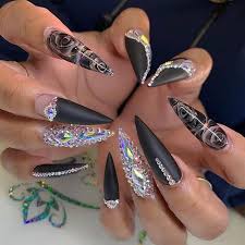 46 Cute Pointy Acrylic Nails That Are Fun To Wear Pointyacrilicnail Pointyacrylicnaildesign Pointyacrylicnailart In 2020 Pointy Acrylic Nails Pointed Nails Nails
