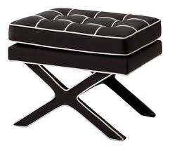 Hocker online kaufen und in szene setzen. Casa Padrino Luxus Kreuzhocker Schwarz Weiss Designer Hotel Hocker Kaufen Bei Demotex Gmbh