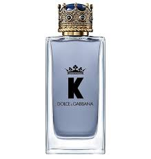 Mempunyai kelebihan haruman yang lembut dan wangian yang sangat mengoda dan memikat wanita. Top 10 Perfume Lelaki Bau Paling Wangi Menggoda Pada Hidung Wanita Maskulin