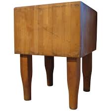 Massive Maple Butchers Block Table In 2020 Butcher Block Tables Maple Butcher Block Block Table