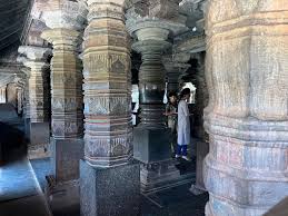 Monolithic statue of the Nandi Bull