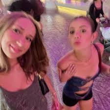 zoë jones poole (@zoe.poole) • Instagram photos and videos