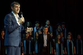 Esteban bullrich ministro educació n y deporte de la nació n. Argentina Esteban Bullrich La Huelga De Maestros Tiene Cada Vez Menos Acatamiento Argentina El Pais