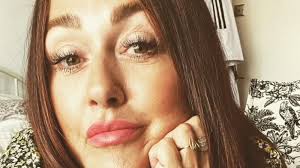 Leah Hazlehurst is fundraising for Moya Cole Hospice