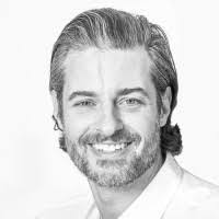 Steven Thorson's Instagram, Twitter & Facebook