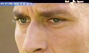 Battuta l'australia grazie ad un rigore di totti allo scadere del terzo minuto di recupero. La Follia Western Del Calcio Di Rigore Replay Del 93mo Minuto Di Italia Australia 2006 Il Manifesto