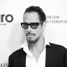Check spelling or type a new query. Chester Bennington Verbindung Mit Dem Tod Chris Cornells Gala De