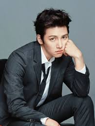 Seorang lelaki di china yang mengalami sakit perut gusar selepas dia disahkan hamil oleh doktor. Lelaki Paling Kacak Di Korea 2020 Hasil Undian Ini 20 Pelakon Lelaki Paling Kacak Di Korea Download Pelakon Lelaki Malaysia Vs Pelakon Lelaki Korea Ketan Putt