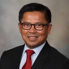 Monica Slavin's Instagram, Twitter & Facebook