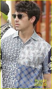 Sophie Turner Rocks Short-Shorts in NYC with Joe Jonas!: Photo 4076588