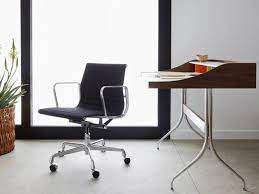 Eames aluminum group task chair. Herman Miller Eames Aluminum Group Management Chair The Century House Madison Wi