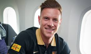 Owen chỉ ra 2 lý do M.U sẽ bị Liverpool đánh bại