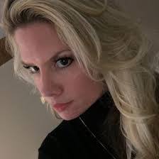 Terri Snow's Instagram, Twitter & Facebook