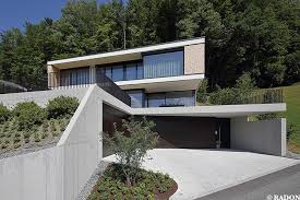 Aicher Zt Gmbh Schruns Norman Radon Radon Photography Einfamilienhaus Schindelfassade Hanglage Hanghaus P Architektur Haus Architektur Architektur Haus