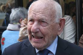 Max Levitas (1915-2018)