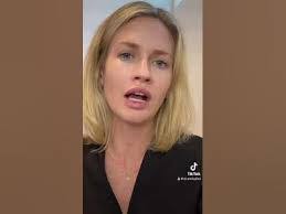 Emily Jiles's Instagram, Twitter & Facebook