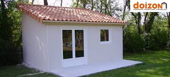 Chaque méthode présente des avantages et des inconvénients + les fondations ne sont pas obligatoires, de simples plots en parpaing peuvent supporter la construction. Abri De Jardin En Dur Abris De Jardins Conseil Vente Et Installation Kopec Idees Conception Jardin Idees Conception Jardin