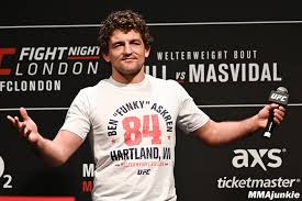 10 in the ufc welterweight championship amy askren's professional career is still under review but she is well known as the wife of famous olympic. Ben Askren Laughs At Jake Paul Talking About His Wife
