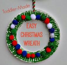 Easy Christmas Wreath For Kids From Blog Me Mom Christmas Crafts Xmas Crafts Easy Christmas Wreaths