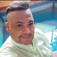 Roberto Carlos Estrella (@robertocarlos.estrella)