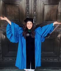 Bill ritter and liz cho share extraordinary stories amid the coronavirus pandemic including second graders from paterson showing thanks to medical workers and a caravan organized in long island. Uzivatel Liz Cho Na Twitteru Elizabeth Cho Md What An Honor To Be The First In My Family Line To Obtain An Md Let Alone A College Degree Thank You Parents