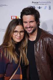 Chryssanthi married the actor and singer tom beck with whom she played on a tv show. Chryssanthi Kavazi Wikipedia