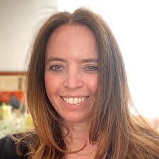 Jill Lesperance's Instagram, Twitter & Facebook