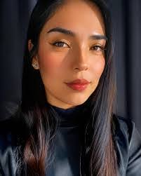 Leticia Tejeda's Instagram, Twitter & Facebook