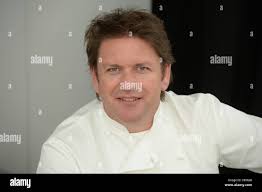 James martin kitchen hi-res stock photography and images