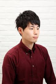 男のワックスの正しい付け方を初心者向けに解説 メンズ ヘアスタイル ヘアスタイル メンズ 40代 ヘアスタイル