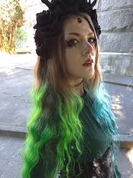 Magic 🎀 Make-up & Hairstyle @alinaciobanu_zagoret Beautiful @danielle.gr  #makeup #mua #makeupartist #hairstyles