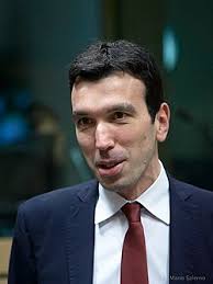 File:Maurizio Martina 2015 A.jpg