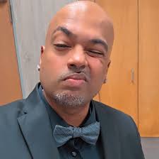 Where is the nearest clothing donation drop box? Nearest to Curry Rd?