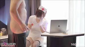 精子中心的護士小姐姐服務真心滿意，取精更是親身上陣「粉红兔TW」完整版看我的时间线留言- EPORNER