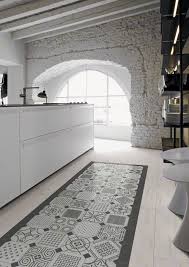 Einrichtung Weisser Kuche Mit Bogenfenster Weiss Und Modernen Bodenfliesen Mit Muster Design Dekor De Moderne Bodenfliesen Kuchen Bodenfliesen Haus Interieurs