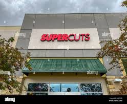 Hair Salon Exterior High Resolution Stock Photography And Images Alamy