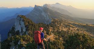 Vous lisez un « article de qualité ». Le Vercors Un Massif Deux Visages