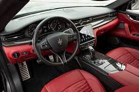 All trims trim family base granlusso gransport s s granlusso s gransport s q4 s q4 granlusso s q4 gransport trofeo. Maserati Ghibli Review Colours For Sale Interior Specs News Carsguide