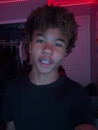 Capri Jones's Instagram, Twitter & Facebook