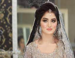 Stunning Bride Done By Natashasalon Iheartnatasha Pakistani Bridal Makeup Hairstyles Pakistani Bridal Makeup Pakistani Bridal Hairstyles