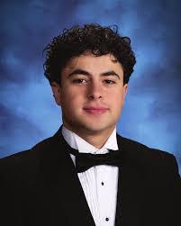 Xavier Quintanilla's Instagram, Twitter & Facebook