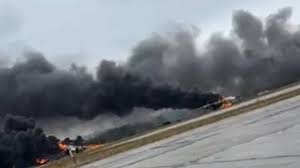 俄军4处空军基地遭乌军无人机突袭，“无人机从卡车中飞出，超40架战机被毁，泽连斯基亲自监督”，基地最远距乌克兰超过4000公里-观察者网