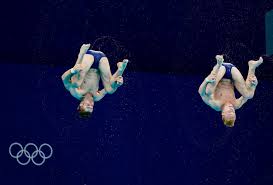 However, four years later in sydney, the inclusion of a synchronized diving variant for the springboard and platform events elevated the list up to eight events (4 men's and 4 women's events). Xdweoepz8wtbsm