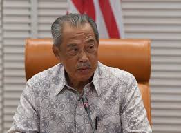 Opposition leader anwar ibrahim wrote in a facebook post: Umno Tells Muhyiddin To Resign The Malaysian Reserve